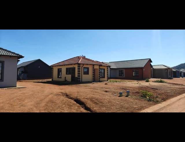 2 BEDROOM HOUSE FOR SALE IN VANDERBIJLPARK CW 5